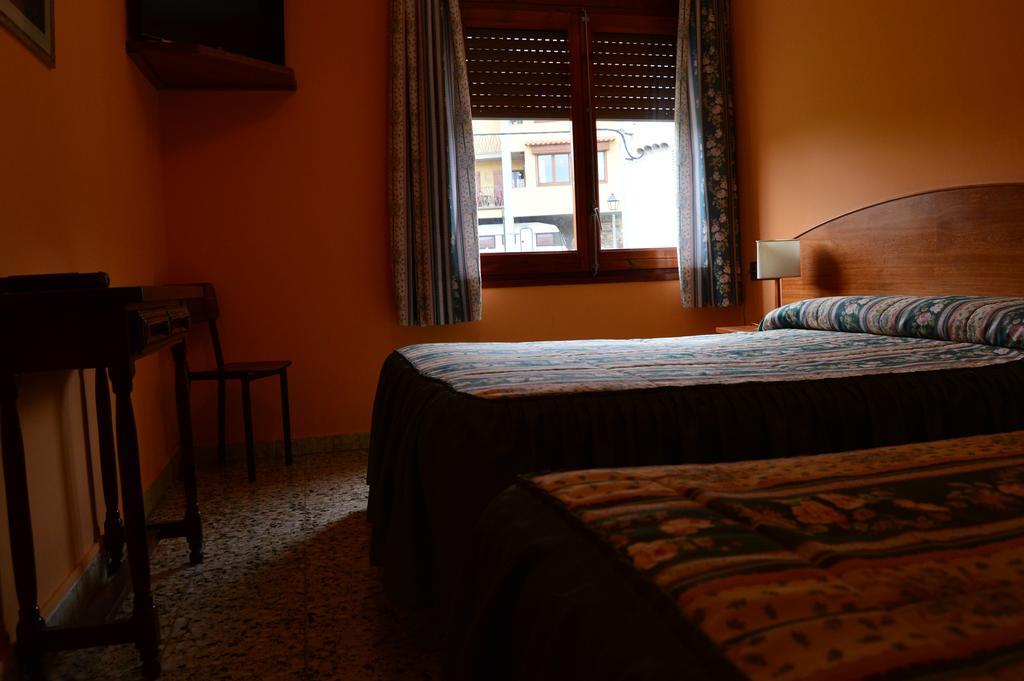 Hostal L'Escon Llanars Eksteriør bilde